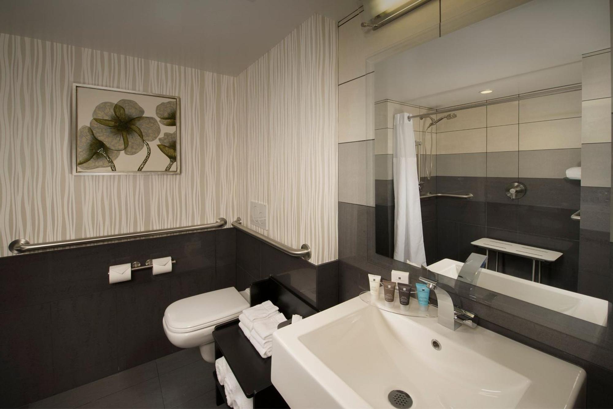 Skybridge Seattle Airport Hotel SeaTac Εξωτερικό φωτογραφία